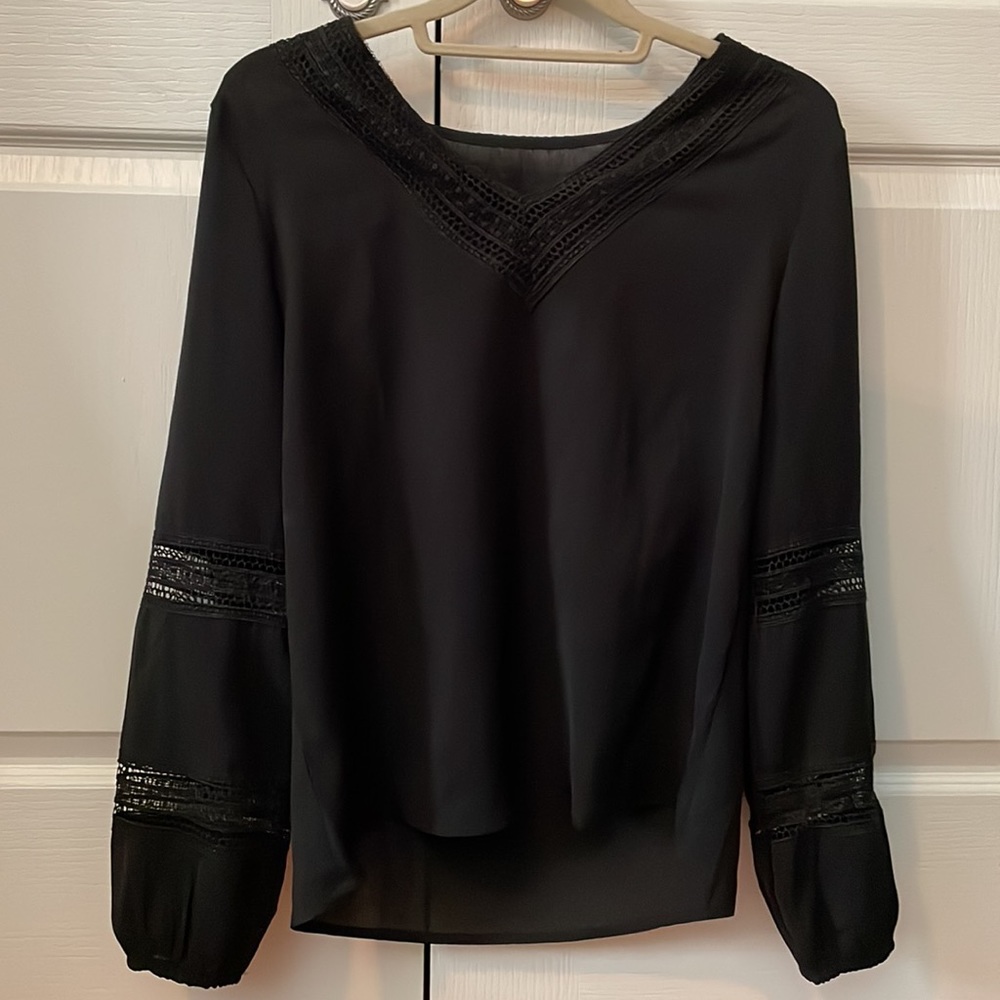 Black V-Neck Long Sleeve